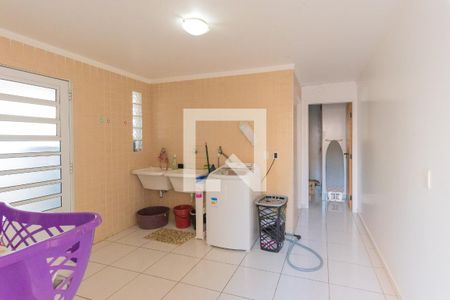 Casa à venda com 530m², 5 quartos e 5 vagasÁrea de Serviço