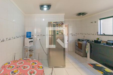 Casa à venda com 530m², 5 quartos e 5 vagasCozinha