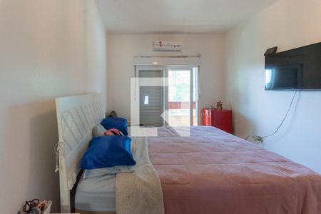 Casa à venda com 530m², 5 quartos e 5 vagasSuíte 1