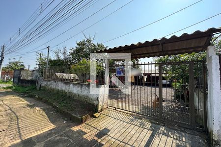 Casa à venda com 92m², 3 quartos e 2 vagasFachada