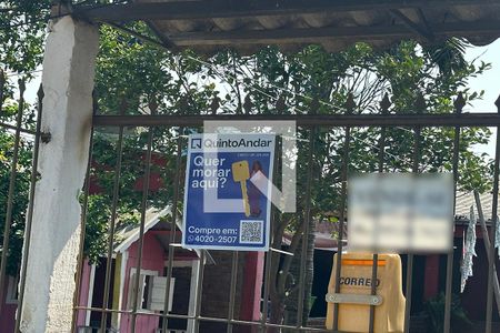 Casa à venda com 92m², 3 quartos e 2 vagasFachada