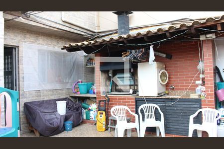 Casa à venda com 240m², 3 quartos e 3 vagasChurrasqueira