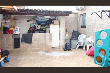 Casa à venda com 240m², 3 quartos e 3 vagasQuintal