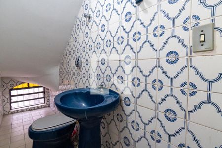 Casa à venda com 150m², 3 quartos e 2 vagas Casa à venda com 150m², 3 quartos e 2 vagasLavabo