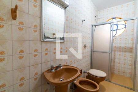 Casa à venda com 150m², 3 quartos e 2 vagas Casa à venda com 150m², 3 quartos e 2 vagasBanheiro Social