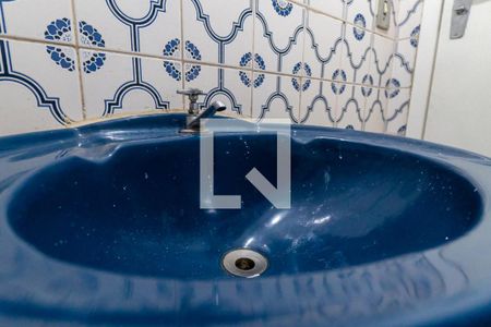 Casa à venda com 150m², 3 quartos e 2 vagas Casa à venda com 150m², 3 quartos e 2 vagasLavabo