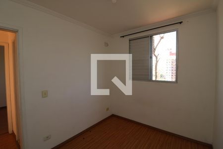 Quarto 2 de apartamento para alugar com 2 quartos, 43m² em Jardim Santa Terezinha , São Paulo