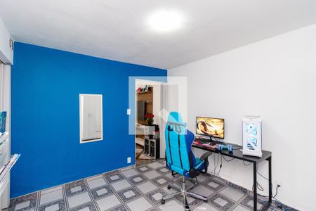 Casa à venda com 270m², 3 quartos e 5 vagas Casa à venda com 270m², 3 quartos e 5 vagasQuarto 1 - Casa 2