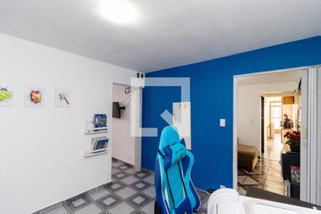 Casa à venda com 270m², 3 quartos e 5 vagas Casa à venda com 270m², 3 quartos e 5 vagasQuarto 1 - Casa 2