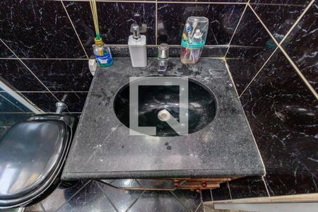 Casa à venda com 270m², 3 quartos e 5 vagas Casa à venda com 270m², 3 quartos e 5 vagasDetalhe Banheiro - Casa 2