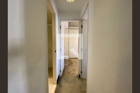 Apartamento à venda com 70m², 2 quartos e 2 vagas Apartamento à venda com 70m², 2 quartos e 2 vagasCorredor