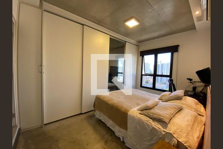 Apartamento à venda com 70m², 2 quartos e 2 vagas Apartamento à venda com 70m², 2 quartos e 2 vagasSuíte