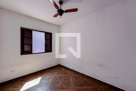 Casa à venda com 240m², 3 quartos e 2 vagasQuarto 3