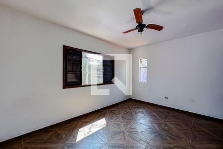 Casa à venda com 240m², 3 quartos e 2 vagasQuarto 2