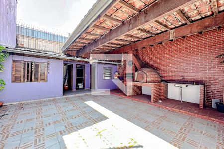 Casa à venda com 240m², 3 quartos e 2 vagasÁrea comum - Churrasqueira