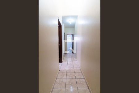 Casa à venda com 135m², 3 quartos e 3 vagas Casa à venda com 135m², 3 quartos e 3 vagasCorredor