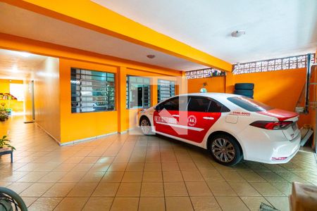 Casa à venda com 135m², 3 quartos e 3 vagas Casa à venda com 135m², 3 quartos e 3 vagasGaragem