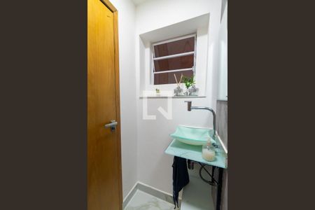 Casa à venda com 135m², 3 quartos e 3 vagas Casa à venda com 135m², 3 quartos e 3 vagasLavabo