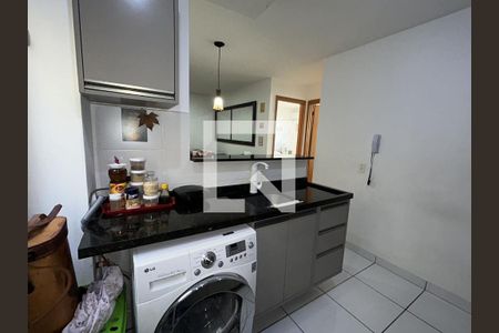 Apartamento à venda com 42m², 2 quartos e sem vaga Apartamento à venda com 42m², 2 quartos e sem vagaCozinha e Área de Serviço