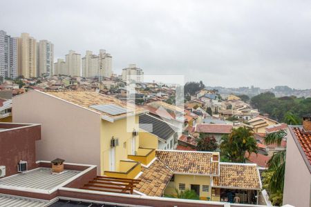 Casa à venda com 243m², 4 quartos e 3 vagas Casa à venda com 243m², 4 quartos e 3 vagasQuarto 3- Vista da Sacada