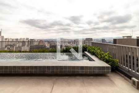 Apartamento à venda com 80m², 1 quarto e 1 vagaÁrea comum - Piscina