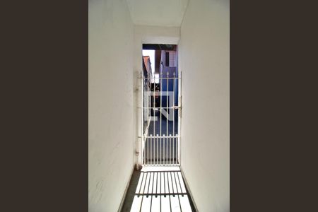 Casa à venda com 125m², 3 quartos e 2 vagasCorredor