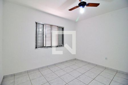 Casa à venda com 125m², 3 quartos e 2 vagasQuarto 3