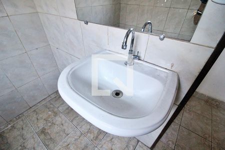 Casa à venda com 125m², 3 quartos e 2 vagasBanheiro 1