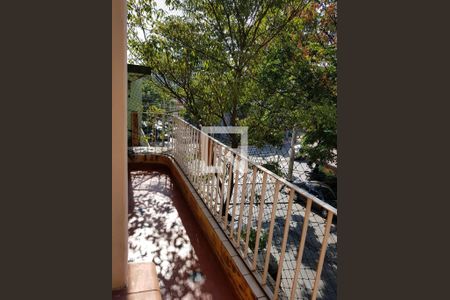 Casa à venda com 186m², 2 quartos e 5 vagas