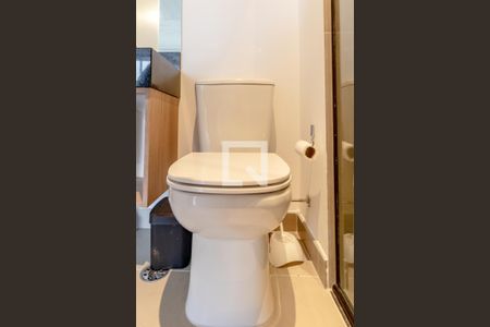 Banheiro de kitnet/studio à venda com 1 quarto, 46m² em Vila Olímpia, São Paulo