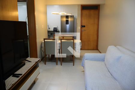 Sala de kitnet/studio para alugar com 1 quarto, 52m² em Caminho das Árvores, Salvador