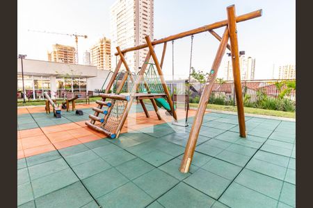Apartamento à venda com 74m², 2 quartos e 1 vaga Apartamento à venda com 74m², 2 quartos e 1 vagaÁrea comum - Playground