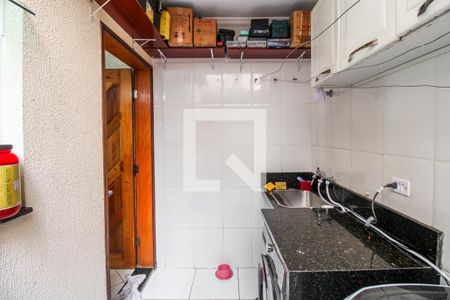 Casa à venda com 90m², 3 quartos e 2 vagas Casa à venda com 90m², 3 quartos e 2 vagasÁrea de Serviço