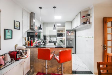 Casa à venda com 90m², 3 quartos e 2 vagas Casa à venda com 90m², 3 quartos e 2 vagasCozinha