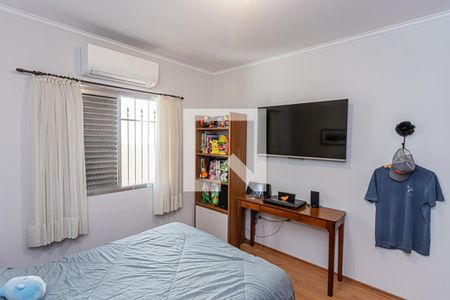 Casa à venda com 197m², 3 quartos e 4 vagas Casa à venda com 197m², 3 quartos e 4 vagasQuarto 1