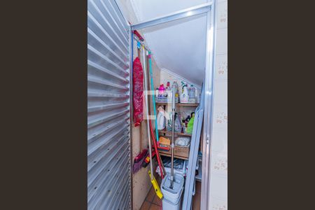 Casa à venda com 197m², 3 quartos e 4 vagas Casa à venda com 197m², 3 quartos e 4 vagasDepósito