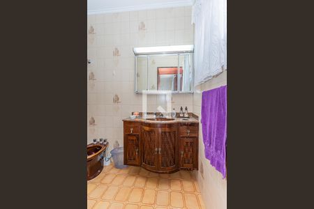 Casa à venda com 197m², 3 quartos e 4 vagas Casa à venda com 197m², 3 quartos e 4 vagasBanheiro suite