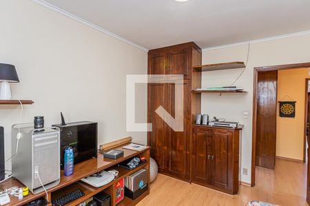 Casa à venda com 197m², 3 quartos e 4 vagas Casa à venda com 197m², 3 quartos e 4 vagasQuarto 2