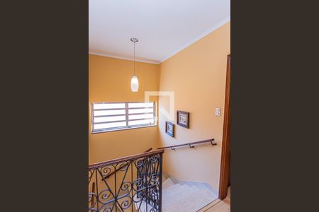 Casa à venda com 197m², 3 quartos e 4 vagas Casa à venda com 197m², 3 quartos e 4 vagasHall dos quartos