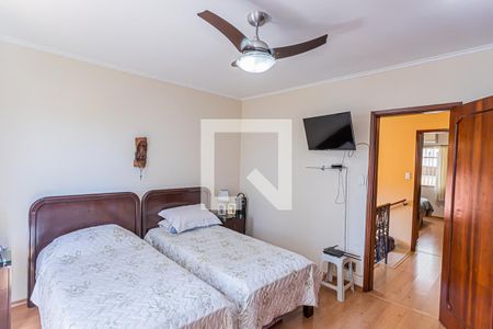 Casa à venda com 197m², 3 quartos e 4 vagas Casa à venda com 197m², 3 quartos e 4 vagasSuite