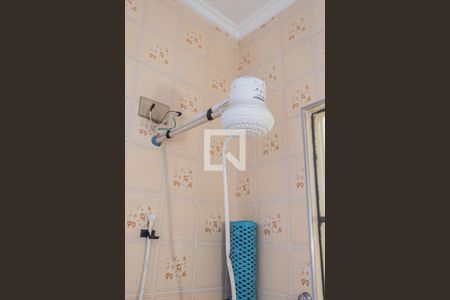 Casa à venda com 197m², 3 quartos e 4 vagas Casa à venda com 197m², 3 quartos e 4 vagasBanheiro de serviço