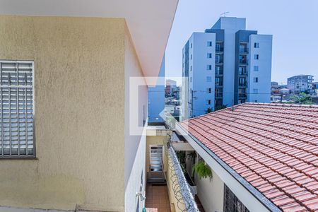 Casa à venda com 197m², 3 quartos e 4 vagas Casa à venda com 197m², 3 quartos e 4 vagasVista corredor de serviço