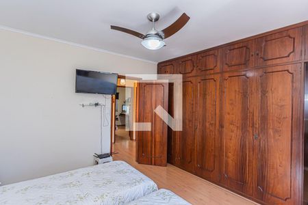 Casa à venda com 197m², 3 quartos e 4 vagas Casa à venda com 197m², 3 quartos e 4 vagasSuite