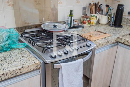 Casa à venda com 197m², 3 quartos e 4 vagas Casa à venda com 197m², 3 quartos e 4 vagasCozinha e copa