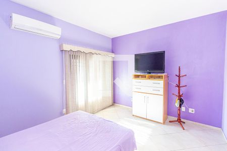 Casa à venda com 200m², 4 quartos e 3 vagasSuíte 1