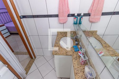 Casa à venda com 200m², 4 quartos e 3 vagasBanheiro da Suíte 1