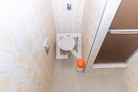 Casa à venda com 200m², 4 quartos e 3 vagasBanheiro 2