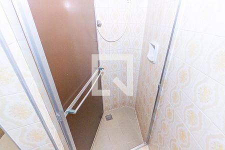 Casa à venda com 200m², 4 quartos e 3 vagasBanheiro 2