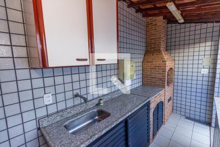 Casa à venda com 200m², 4 quartos e 3 vagasQuintal