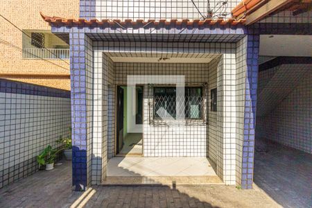 Casa à venda com 200m², 4 quartos e 3 vagasQuintal